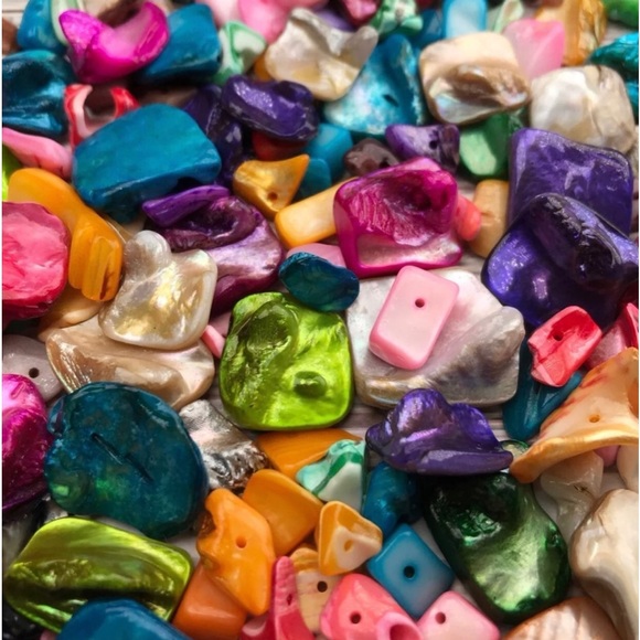 ASSORTED COLORED MOTHER OF PEARL SHELL BEADS DIY JEWELRY CRAFTING MIXED LOT - Picture 4 of 12